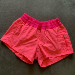 Lululemon Tracker Short - Hot Pink! 💕